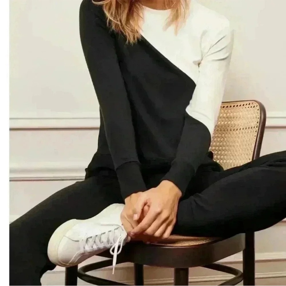Summersalt Black And White The Softest French Terry Pullover/Sweatshirt Size: M
